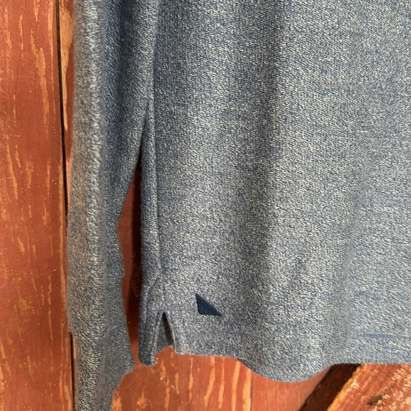 UNTUCKit French Terry Urey Stretch Heather Blue Button Placket Henley. Medium. - Picture 3 of 6